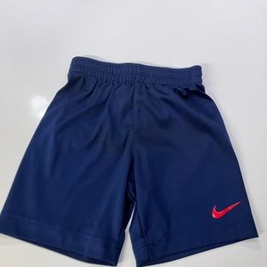Boys 4T blue Nike shorts